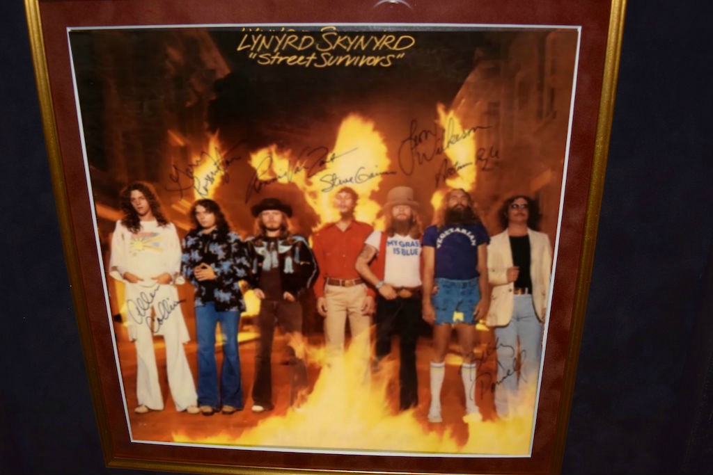 Lynyrd Skynyrd Street Survivors Ronnie Van Zant Gary Rossington Allen Collins Leon Wilkeson 