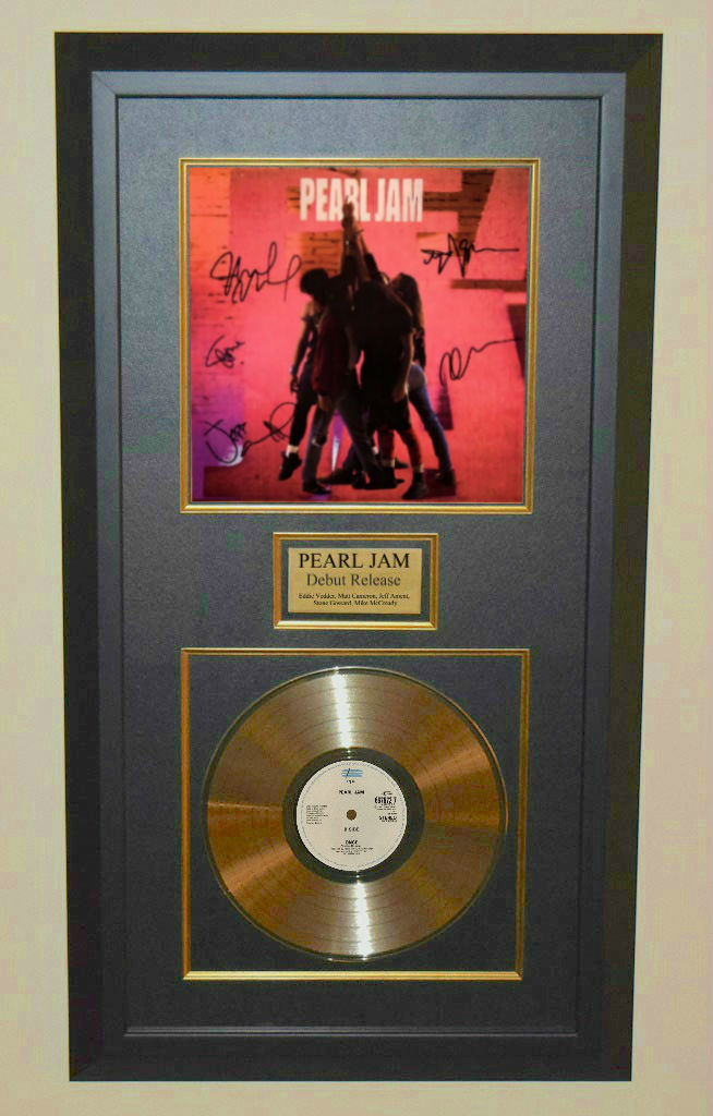 pearl jam figures