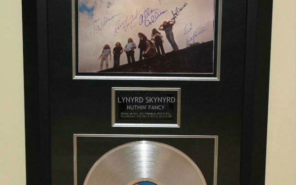 Lynyrd Skynyrd  –  Nuthin’ Fancy