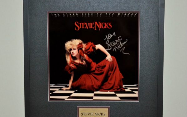Stevie Nicks – The Other Side Of The Mirror
