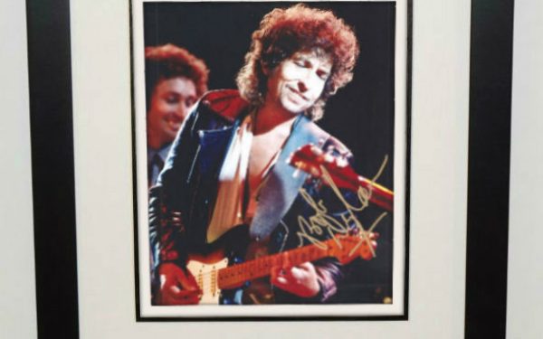 #11-Bob Dylan Signed 8×10 Photograph