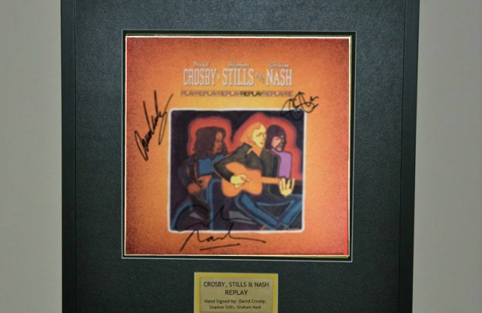 Crosby, Stills & Nash  –  Replay