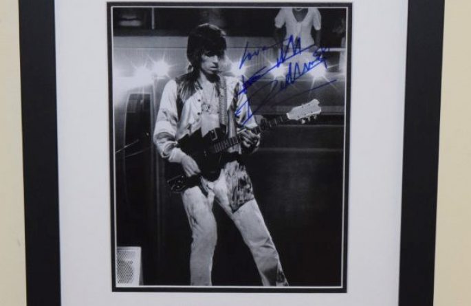 #6-Keith Richards Signed 8×10 Photograph