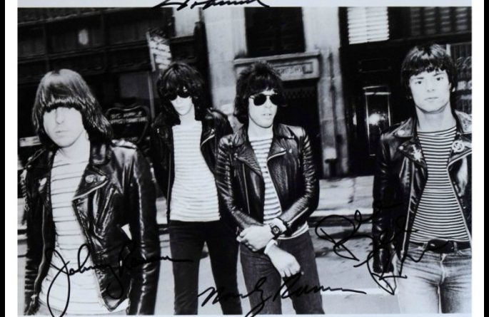 Ramones Signed 8×10 Photograph