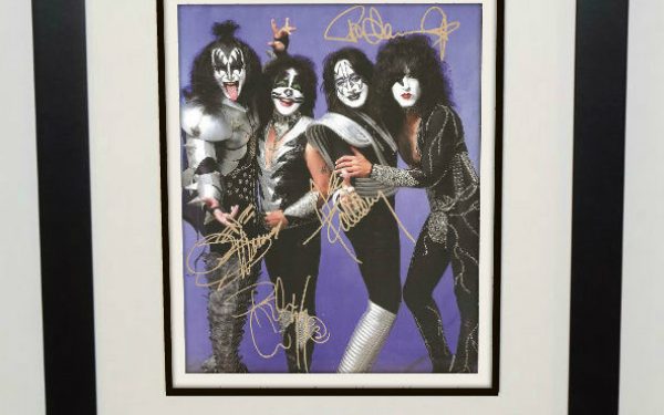 #3-Kiss Signed 8×10 Photograph