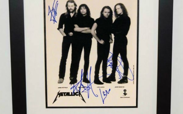 #1-Metallica Signed 8×10 Photograph
