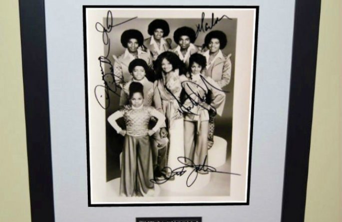 #3-Michael Jackson Signed 8×10 Promotional Photograph