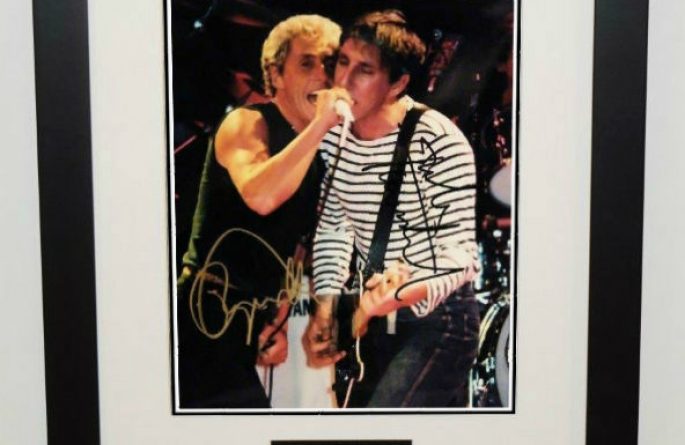 #5-Who – Roger Daltrey and Pete Townshend Signed 8×10 Photograph