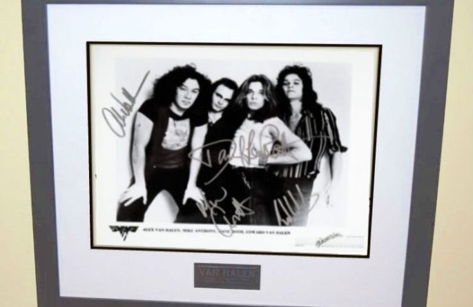 #7-Van Halen Signed 8×10 Photograph
