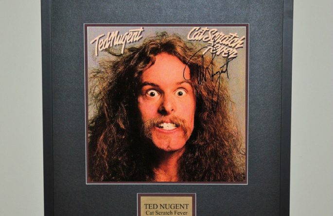 Ted Nugent – Cat Scratch Fever