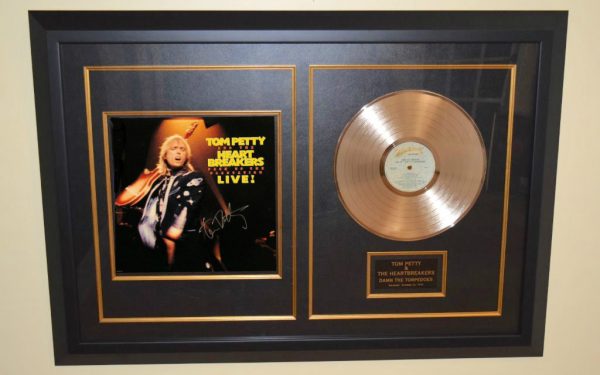 #2-Tom Petty & The Heartbreakers – Pack Up The Plantation Live!