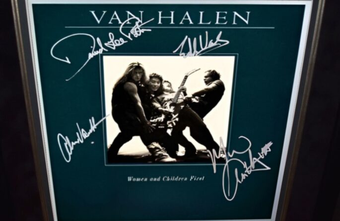 Van Halen – Women and Children First