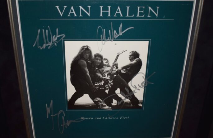 Van Halen – Women and Children First