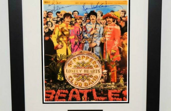 The Beatles – Sgt. Peppers Lonely Hearts Club Band