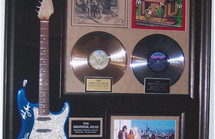 #1 The Grateful Dead Signed Guitar Display
