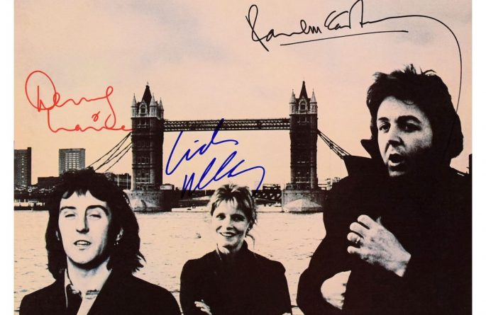 Paul McCartney, Wings – London Town