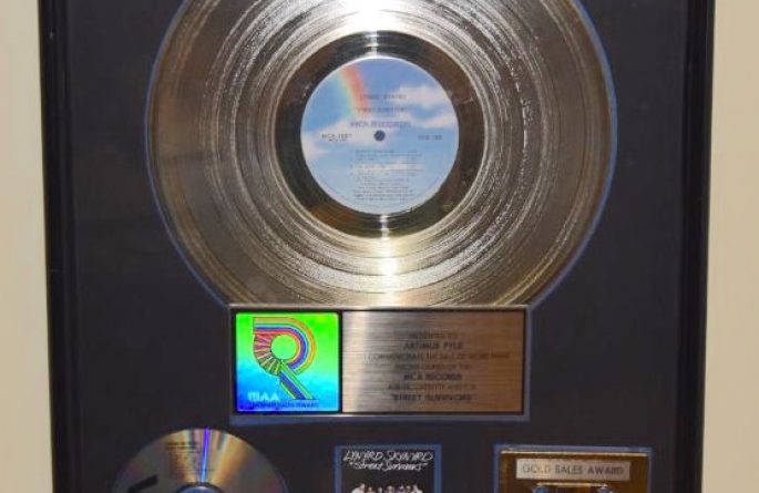 Lynyrd Skynyrd RIAA Award For Street Survivors
