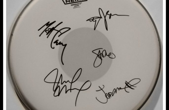 Pearl Jam – Drum Head