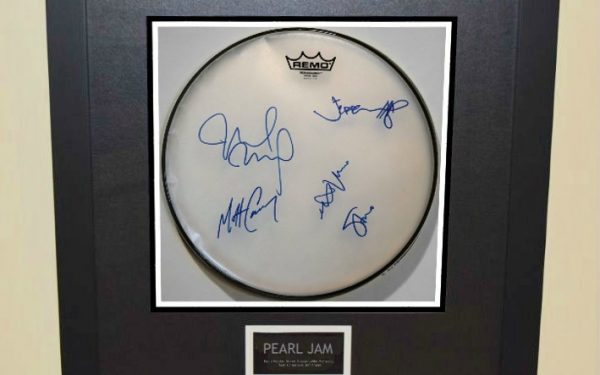 Pearl Jam – Drum Head