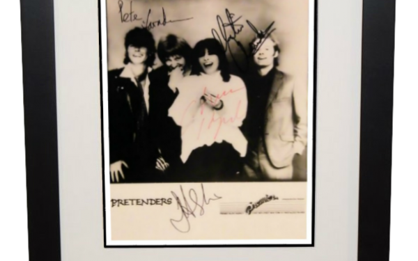 Pretenders Signed 8×10 Photograph