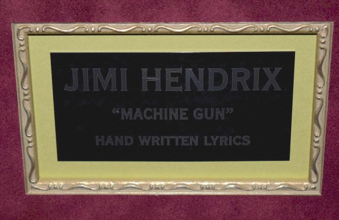 Jimi Hendrix – Machine Gun
