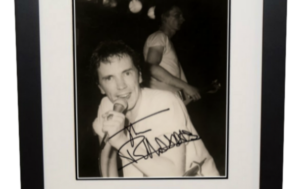 Johnny Rotten Signed 8×10 Photograph