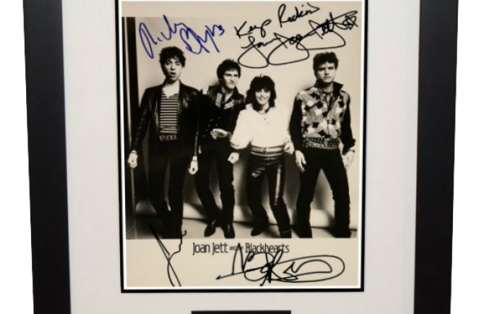 Joan Jett and the Blackhearts Signed 8×10 Photograph