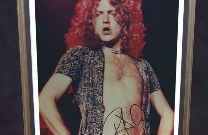 Led Zeppelin – Robert Plant – Bron-Y-Aur Stomp