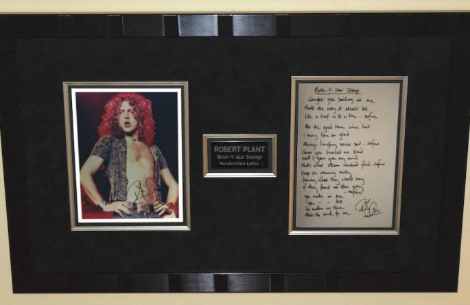 Led Zeppelin – Robert Plant – Bron-Y-Aur Stomp