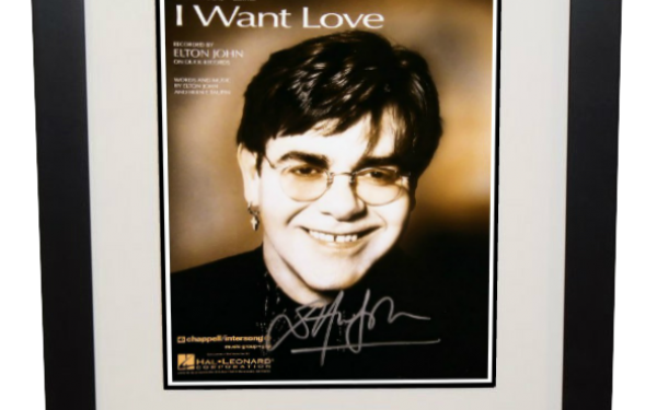 Elton John – I want Love