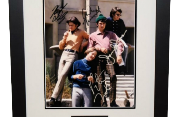 #2 Monkees Signed 8×10 Photograph
