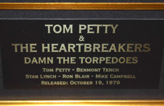 #2-Tom Petty & The Heartbreakers – Damn The Torpedoes