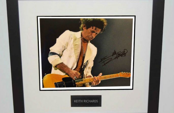 #14-Keith Richards Signed 11×14 Photograph