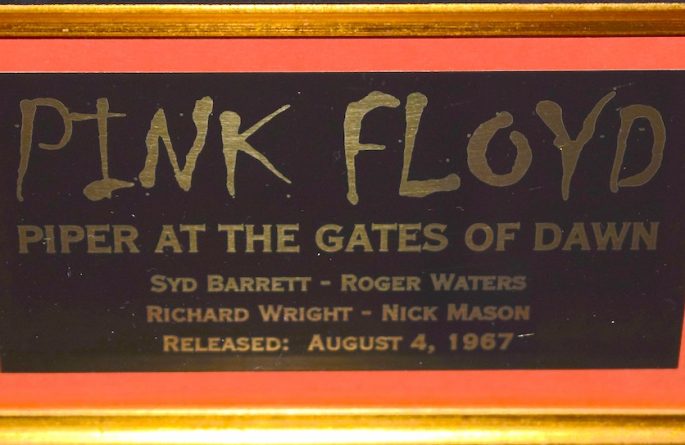 Pink Floyd – Piper At The Gates Of Dawn