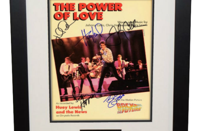 Huey Lewis and The News – The Power Of Love