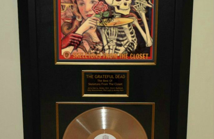 The Grateful Dead – The Best Of Skeletons From The Closet