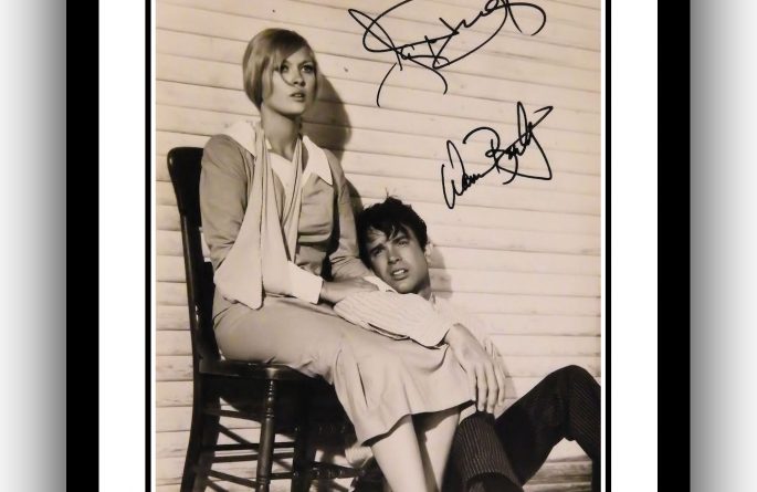 Bonnie & Clyde Signed Photograph