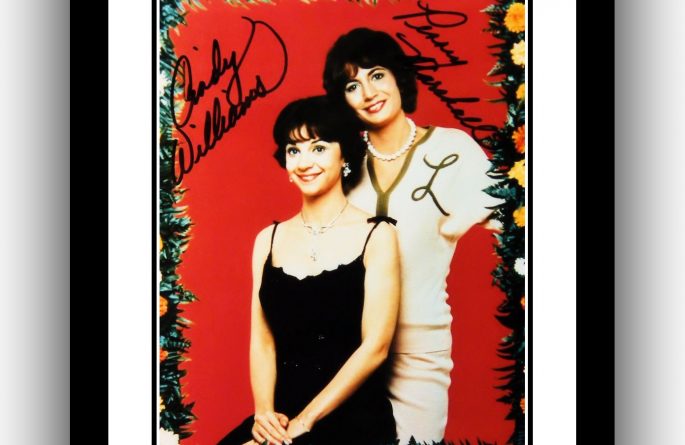 #2 Lavern and Shirley Signed Photograph