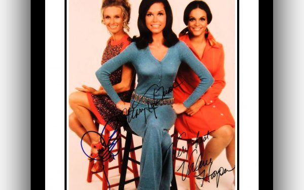 Mary Tyler Moore Show Signed Photograph