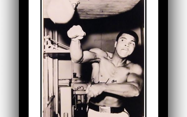Muhammad Ali Signed Photograph