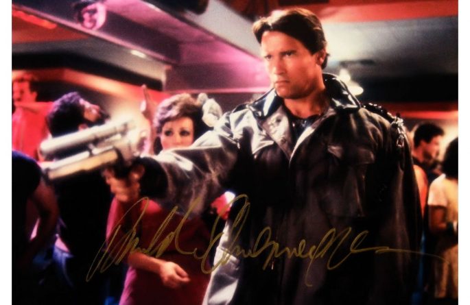 Total Recall Signed Photograph