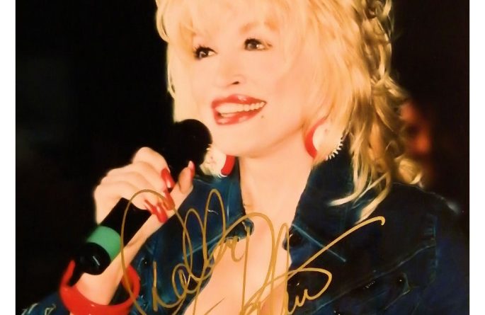 #2-Dolly Parton Signed 8×10 Photograph