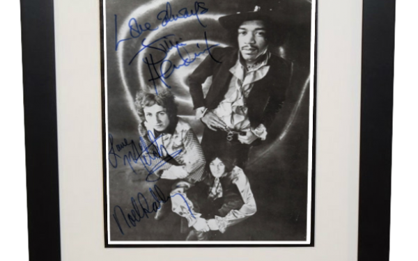 Jimi Hendrix Signed 8×10 Photograph