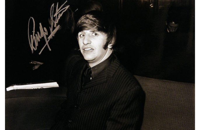 #2-Ringo Starr Signed 8×10 Photograph