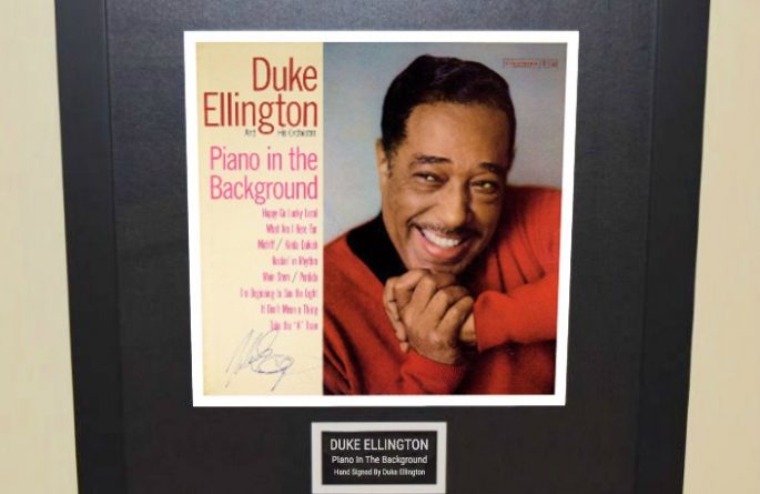 Duke Ellington – Piano In The Background