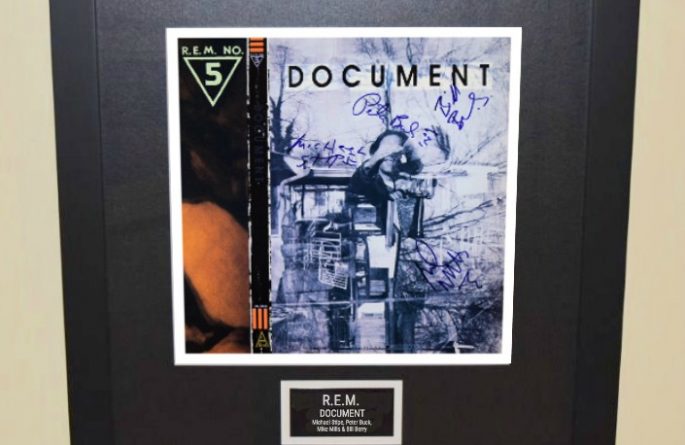 R.E.M. – Document