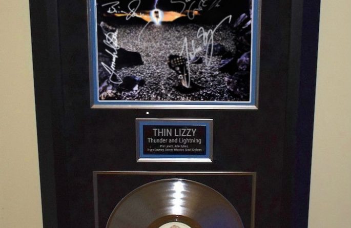 Thin Lizzy – Thunder and Lightning