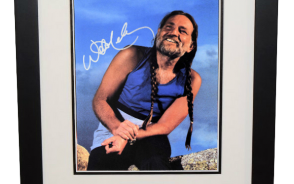 #2 Willie Nelson Signed 8×10 Photograph