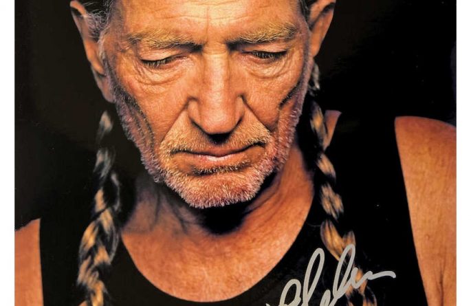 #3 Willie Nelson Signed 8×10 Photograph