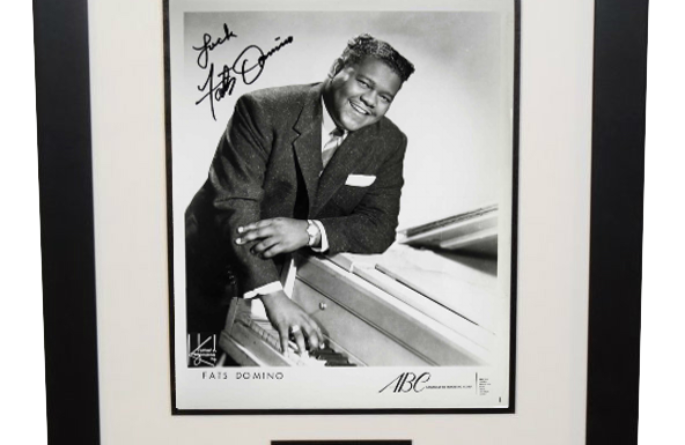 Fats Domino Signed 8×10 Photograph